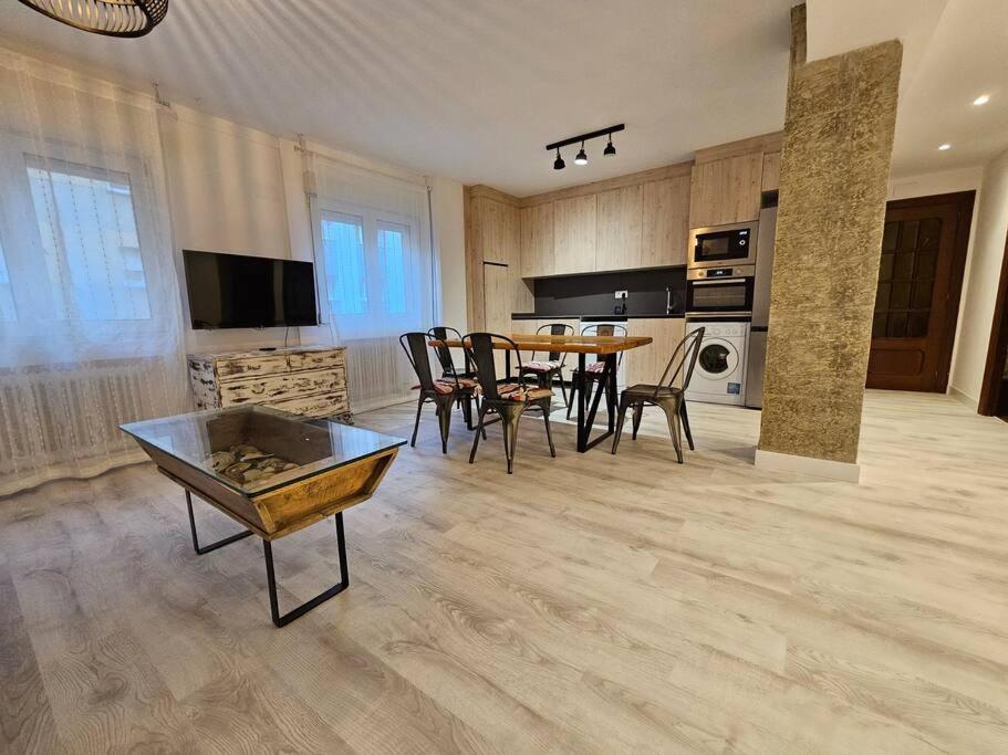 1A108 Amplio Y Moderno Apartamento Хихон Экстерьер фото