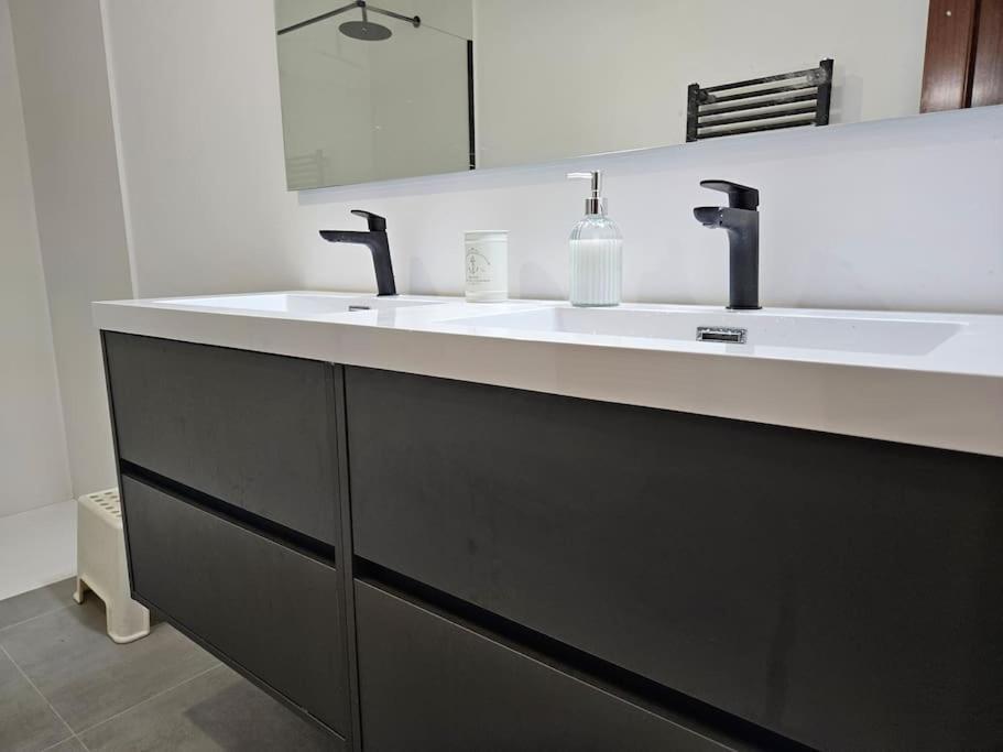 1A108 Amplio Y Moderno Apartamento Хихон Экстерьер фото